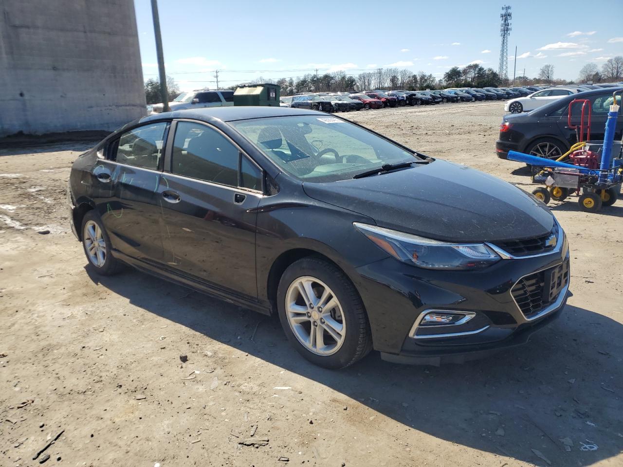 2017 Chevrolet Cruze - Image 4