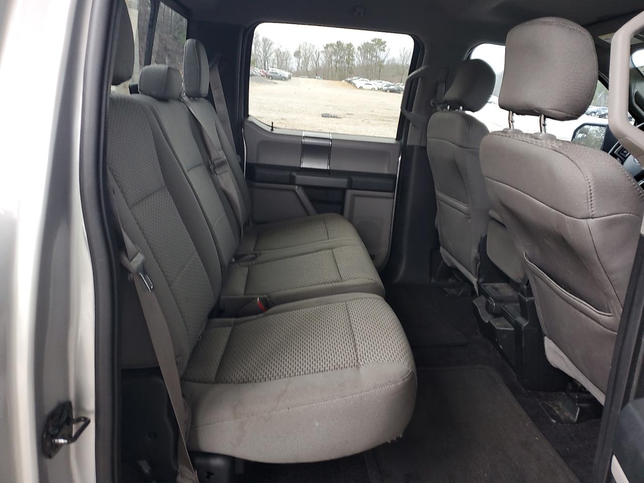 2015 Ford F-150 - Image 11