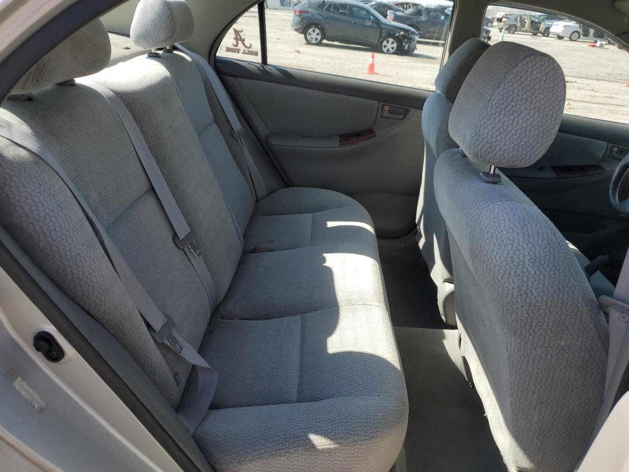 2004 Toyota Corolla - Image 10