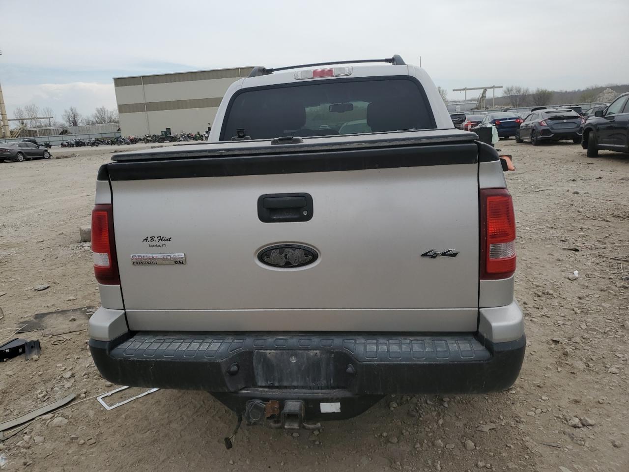2007 Ford Explorer Sport Trac Xlt VIN: 1FMEU51827UA00916 Lot: 50891135