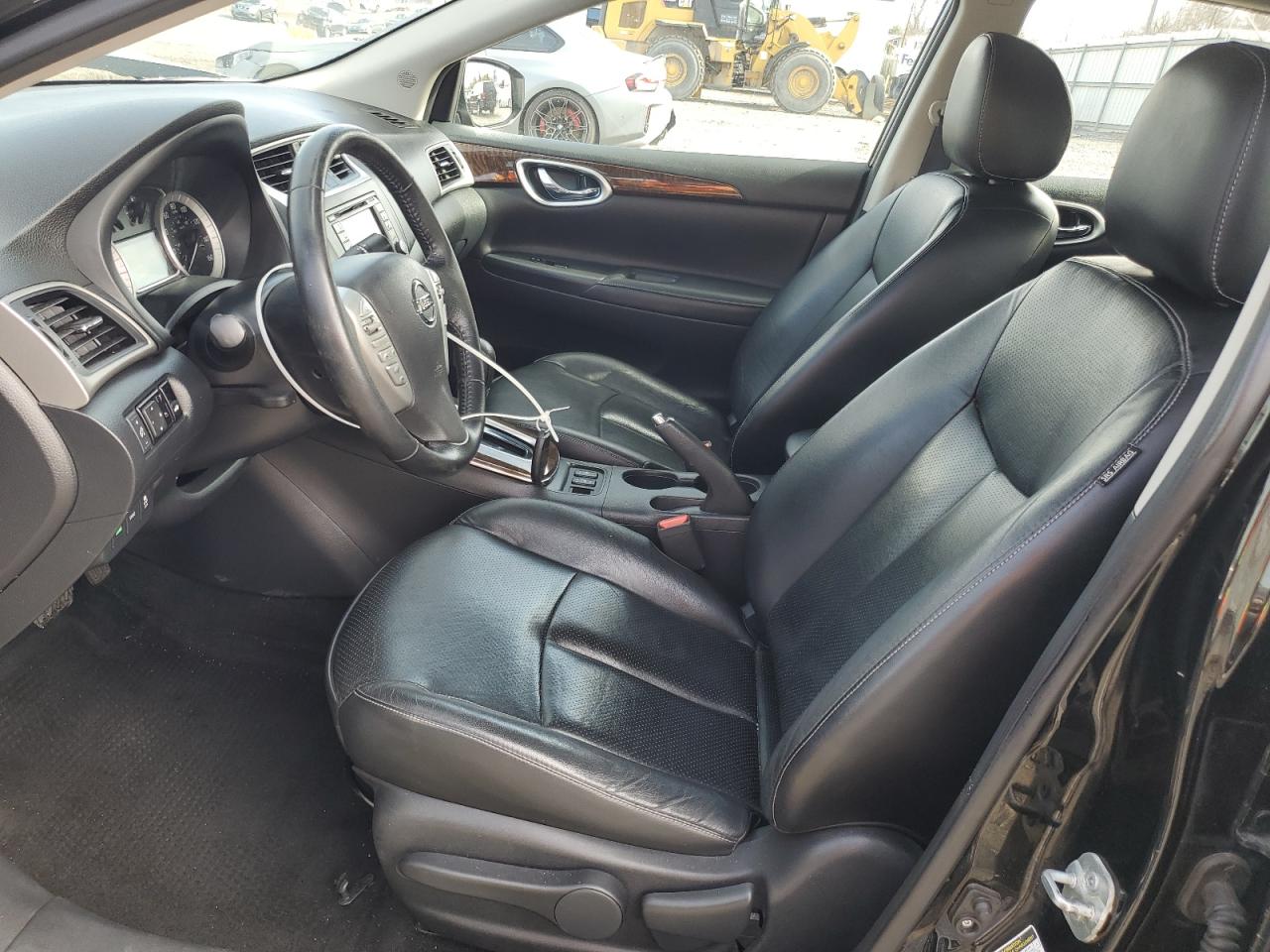 2015 Nissan Sentra - Image 7