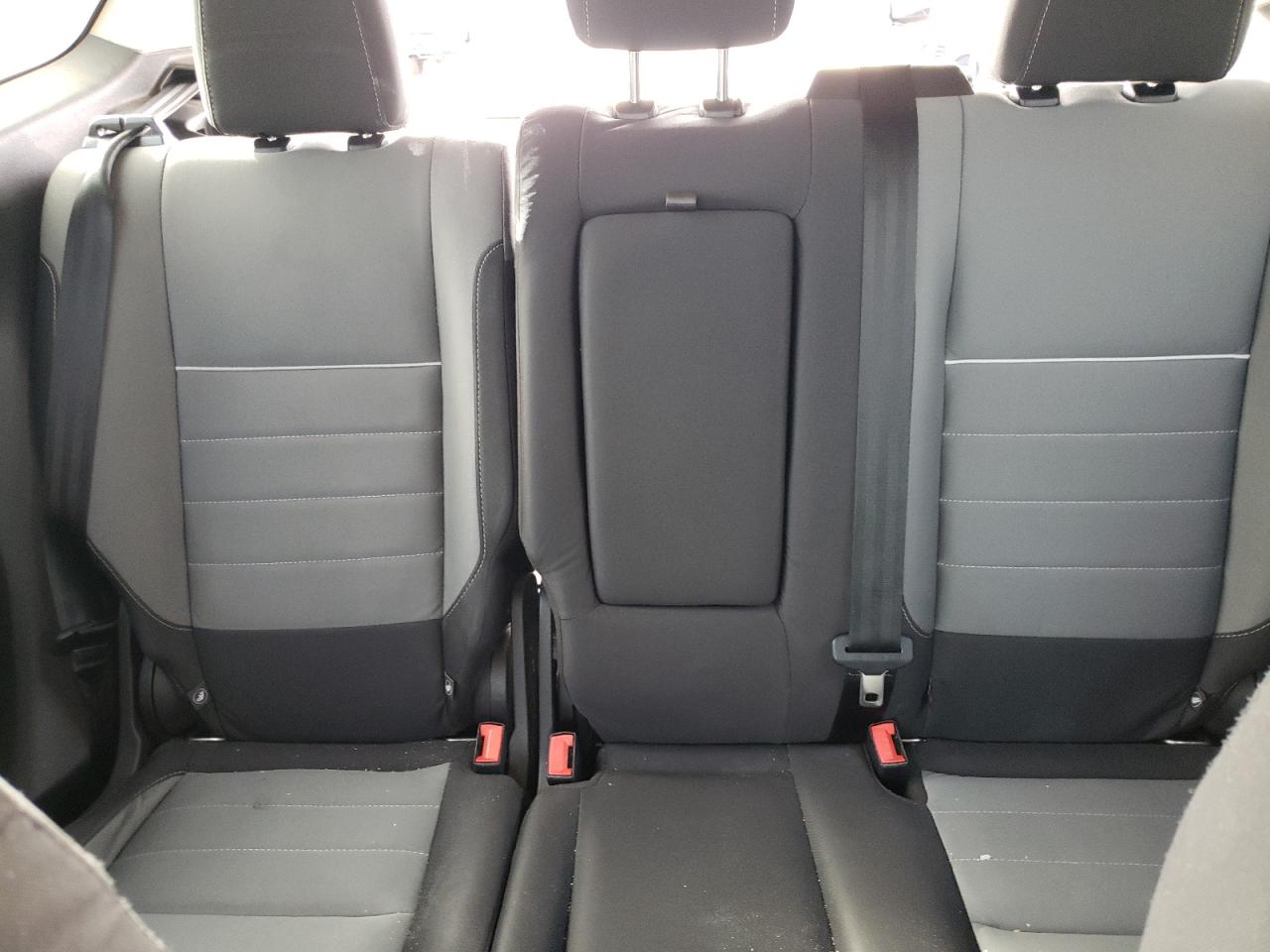 2015 Ford Escape - Image 10