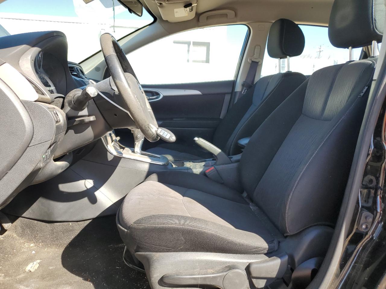 2015 Nissan Sentra - Image 7