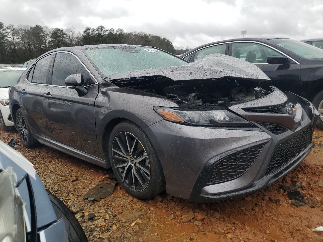 2022 Toyota Camry - Image 4