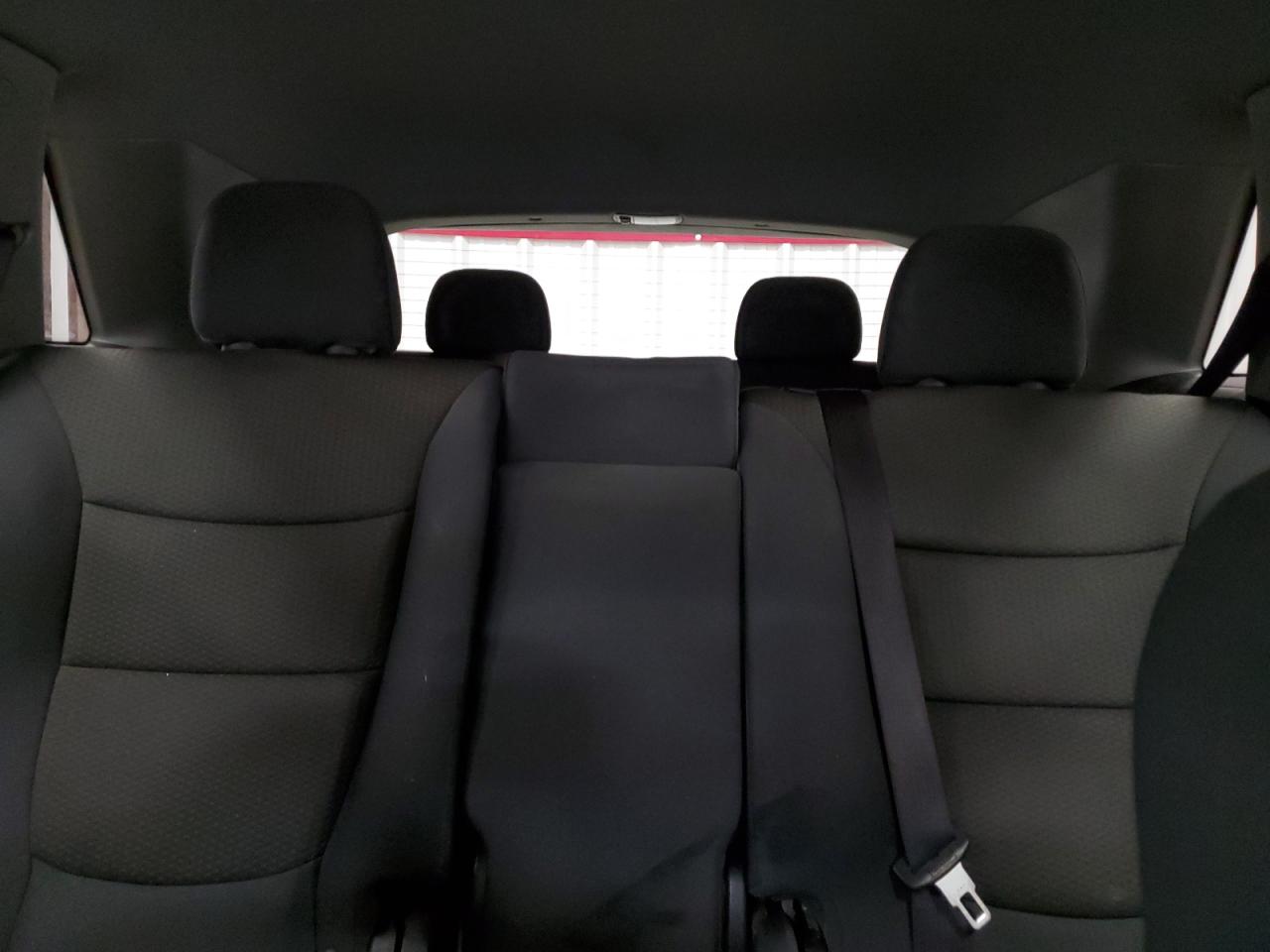 2013 Kia Sorento - Image 10