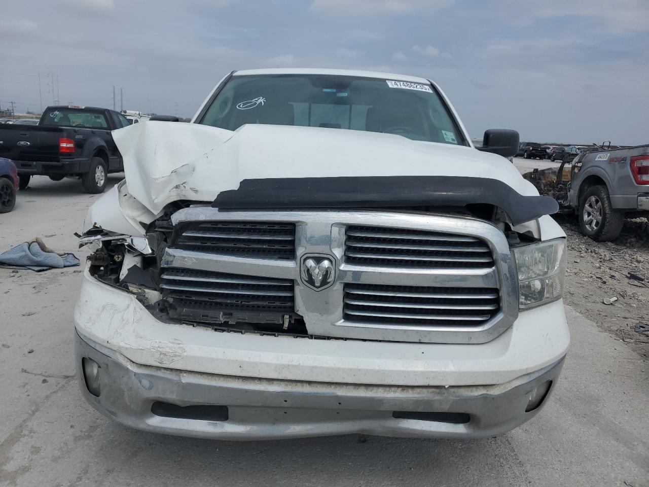 2013 RAM 1500 - Image 5