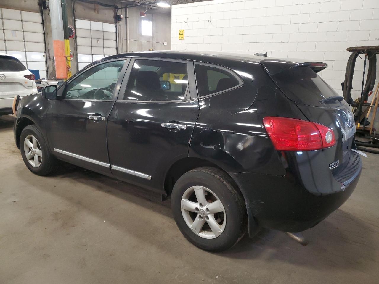 2013 Nissan Rogue - Image 2