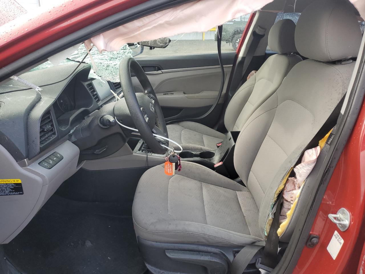 2019 Hyundai Elantra - Image 7
