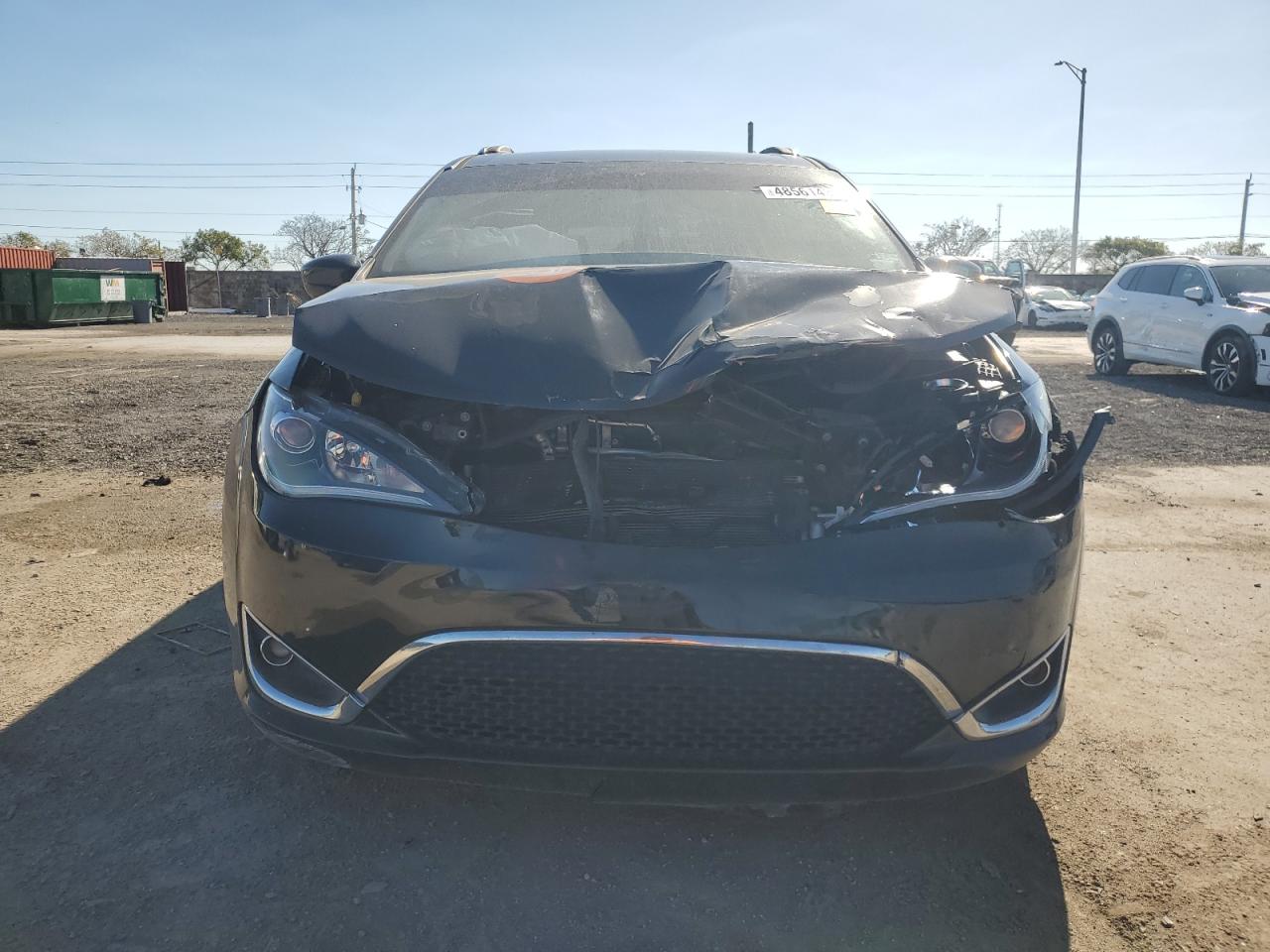 2019 Chrysler Pacifica - Image 5