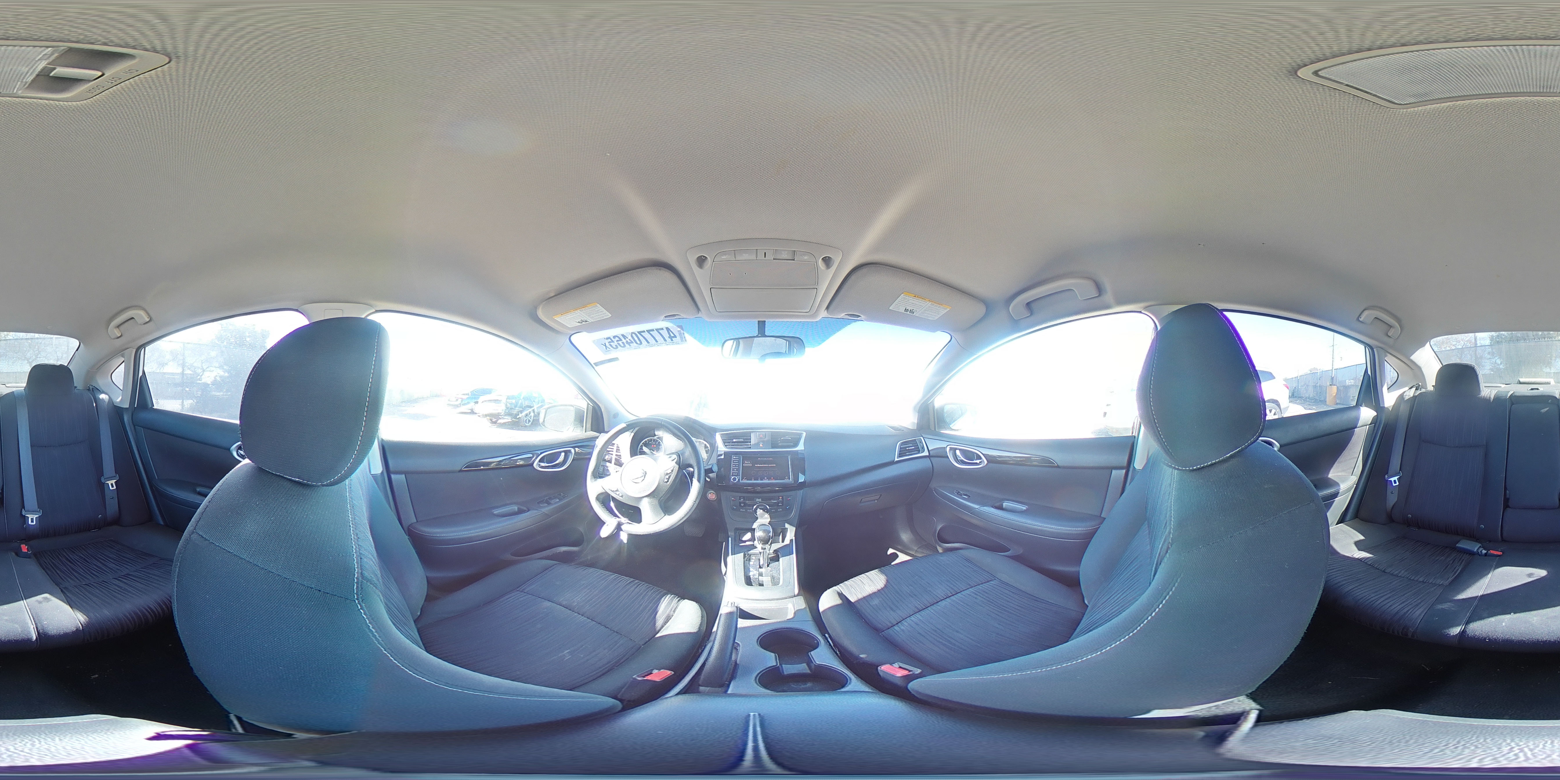 2019 Nissan Sentra - Image 13