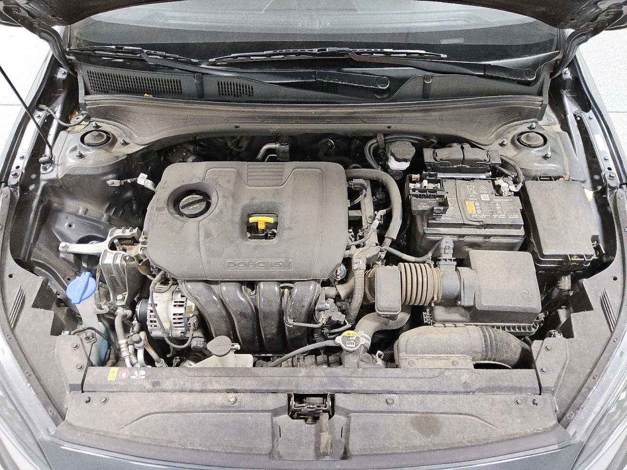 2023 Kia Forte - Image 11