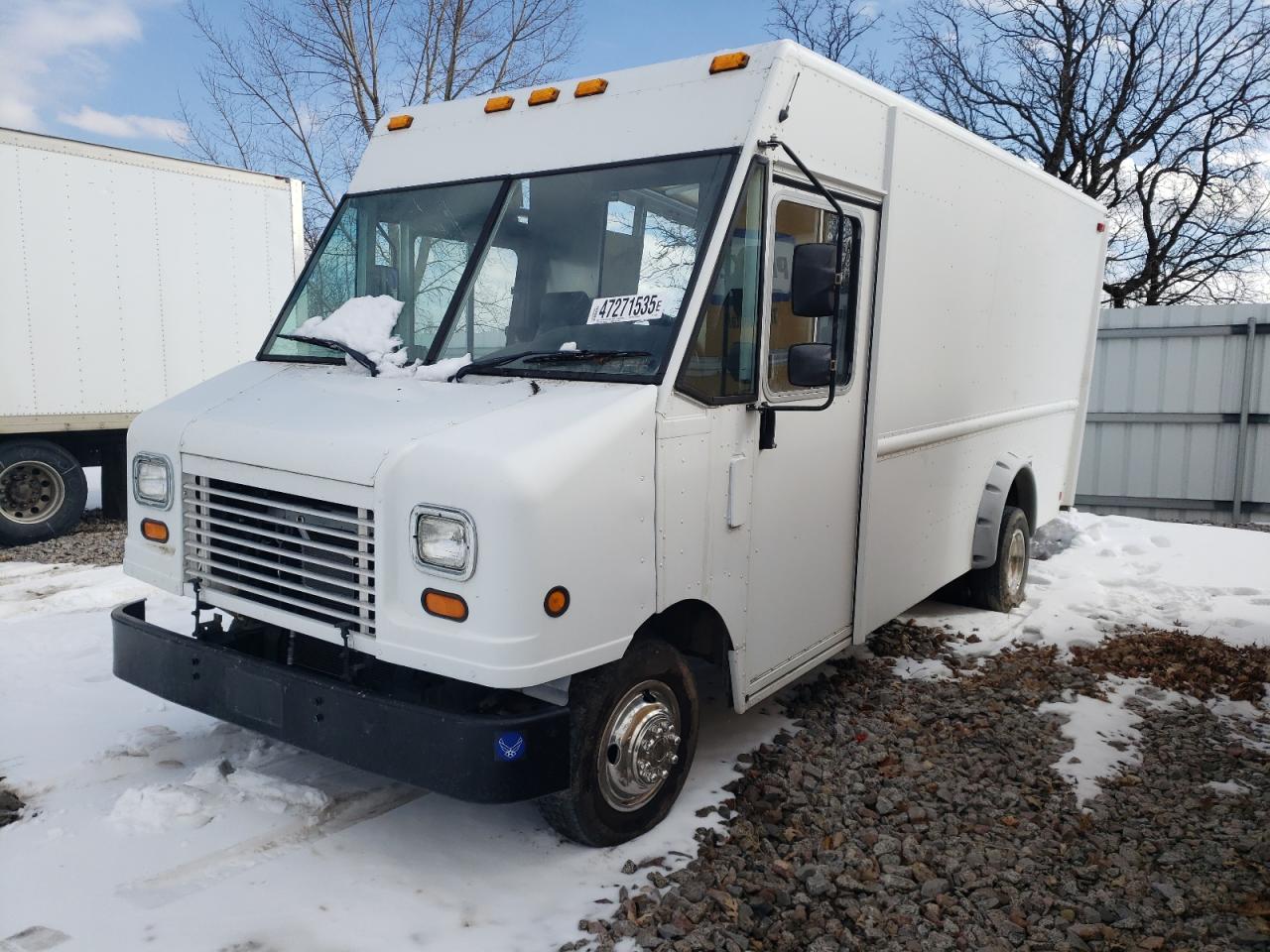 2011 Ford Econoline E450 Super Duty Commercial Stripped Chassis за продажба в Avon, MN - Top/Roof