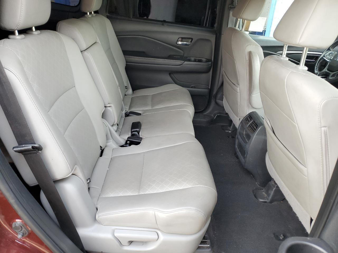 2021 Honda Passport Exl VIN: 5FNYF7H52MB005850 Lot: 47890375