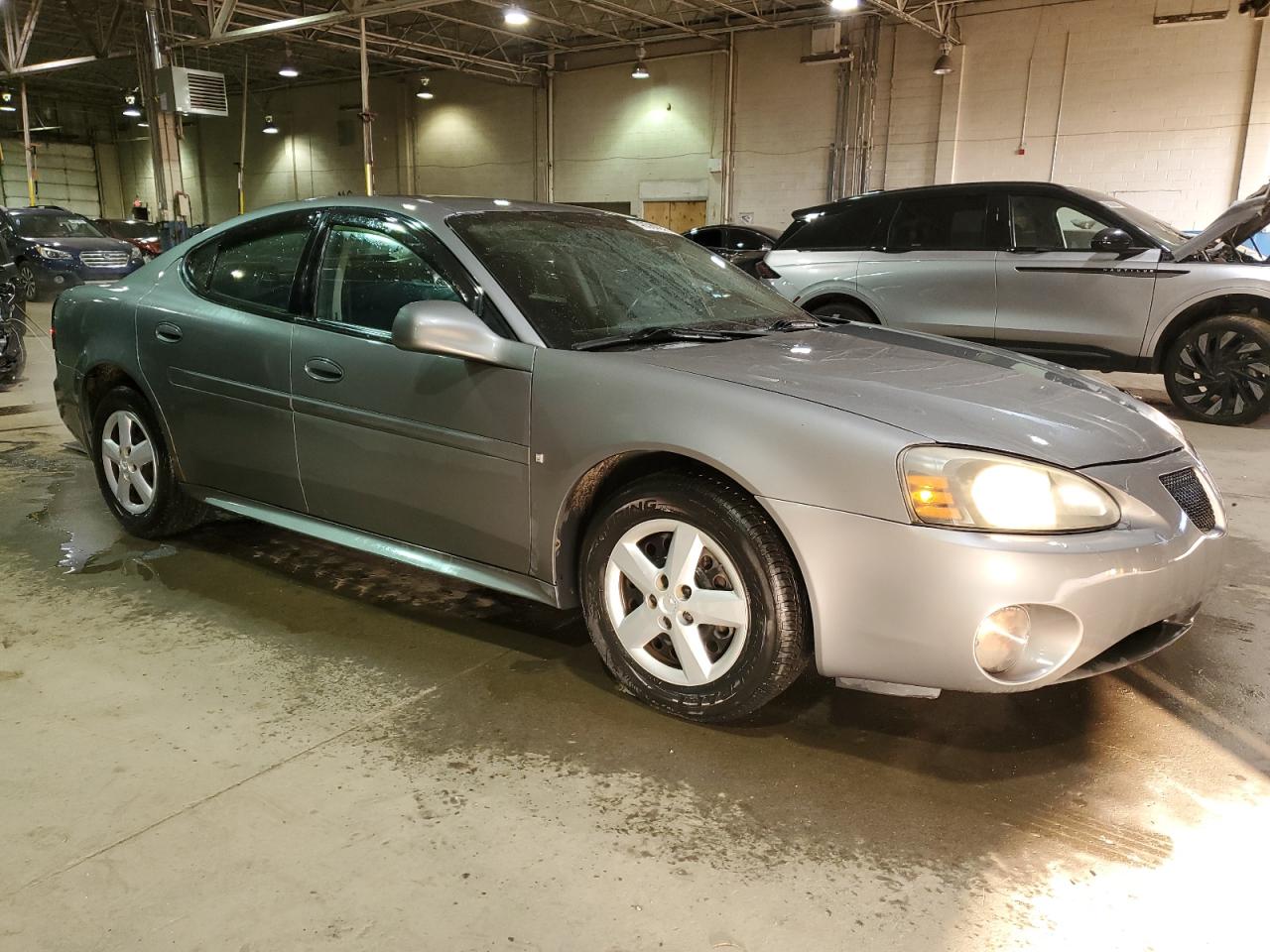 2007 Pontiac Grand Prix - Image 4