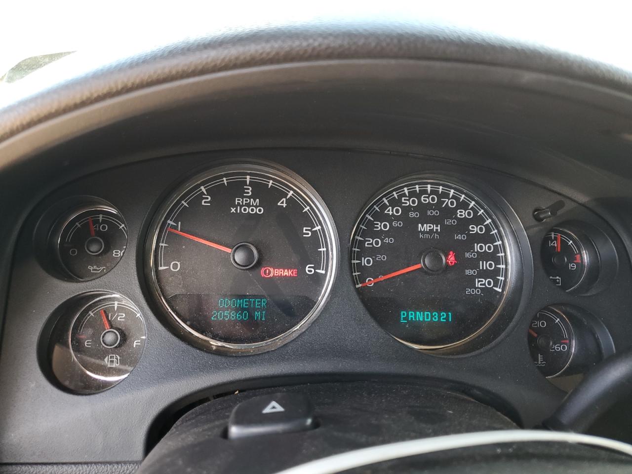 2007 Chevrolet Silverado - Image 9
