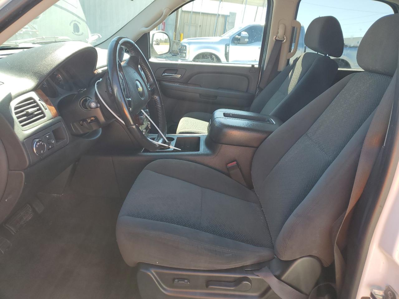 2007 Chevrolet Tahoe - Image 7