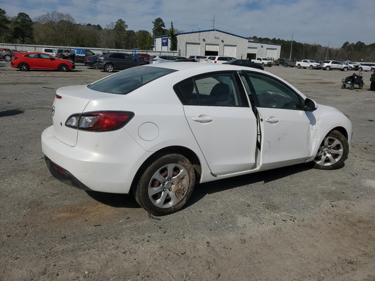 2010 Mazda 3 - Image 3
