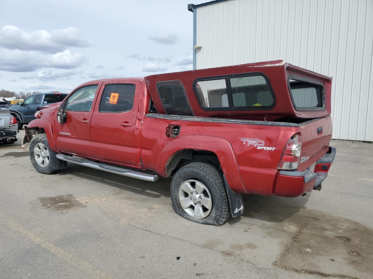 2013 Toyota Tacoma - Image 2