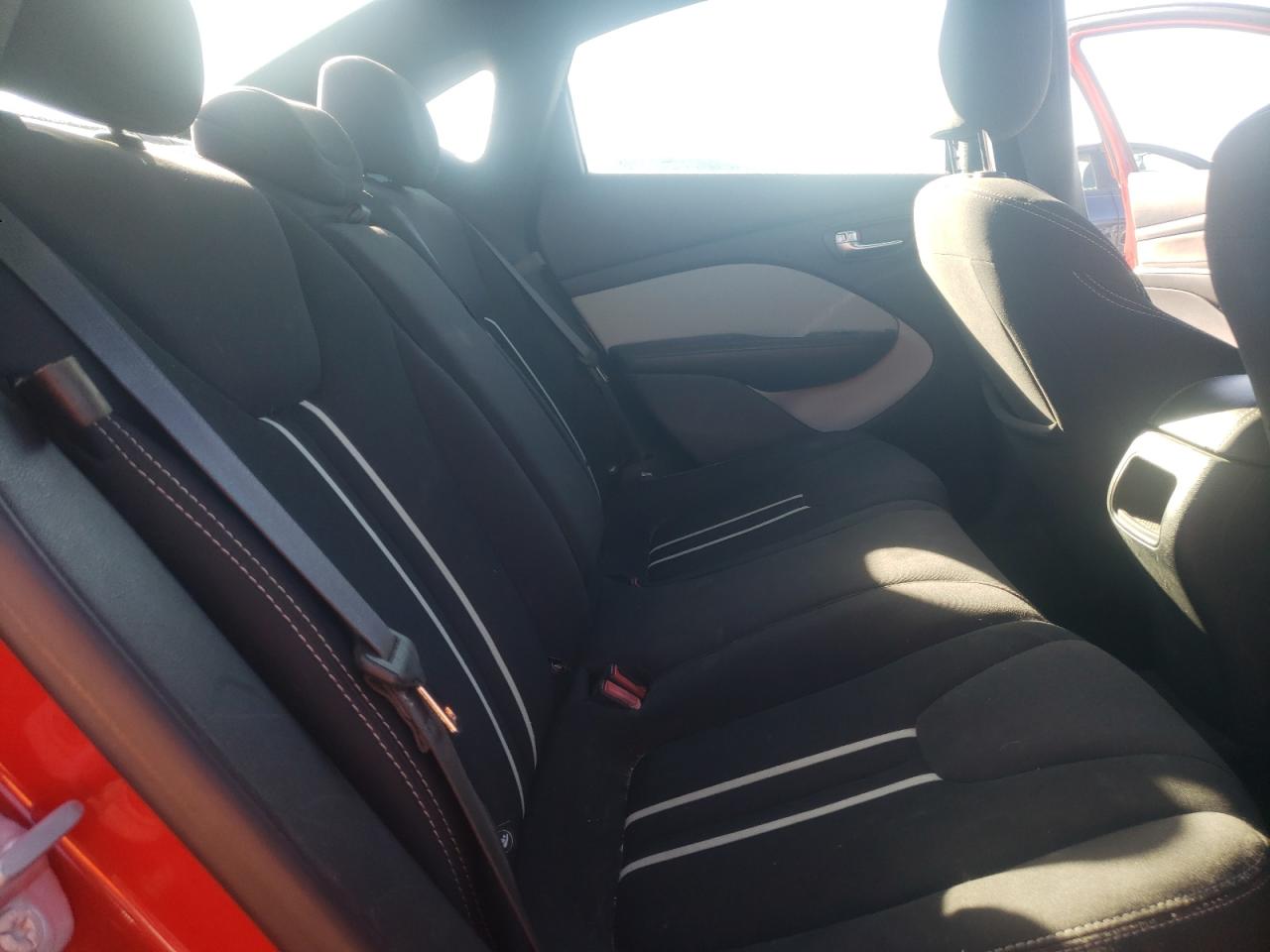 2014 Dodge Dart - Image 11