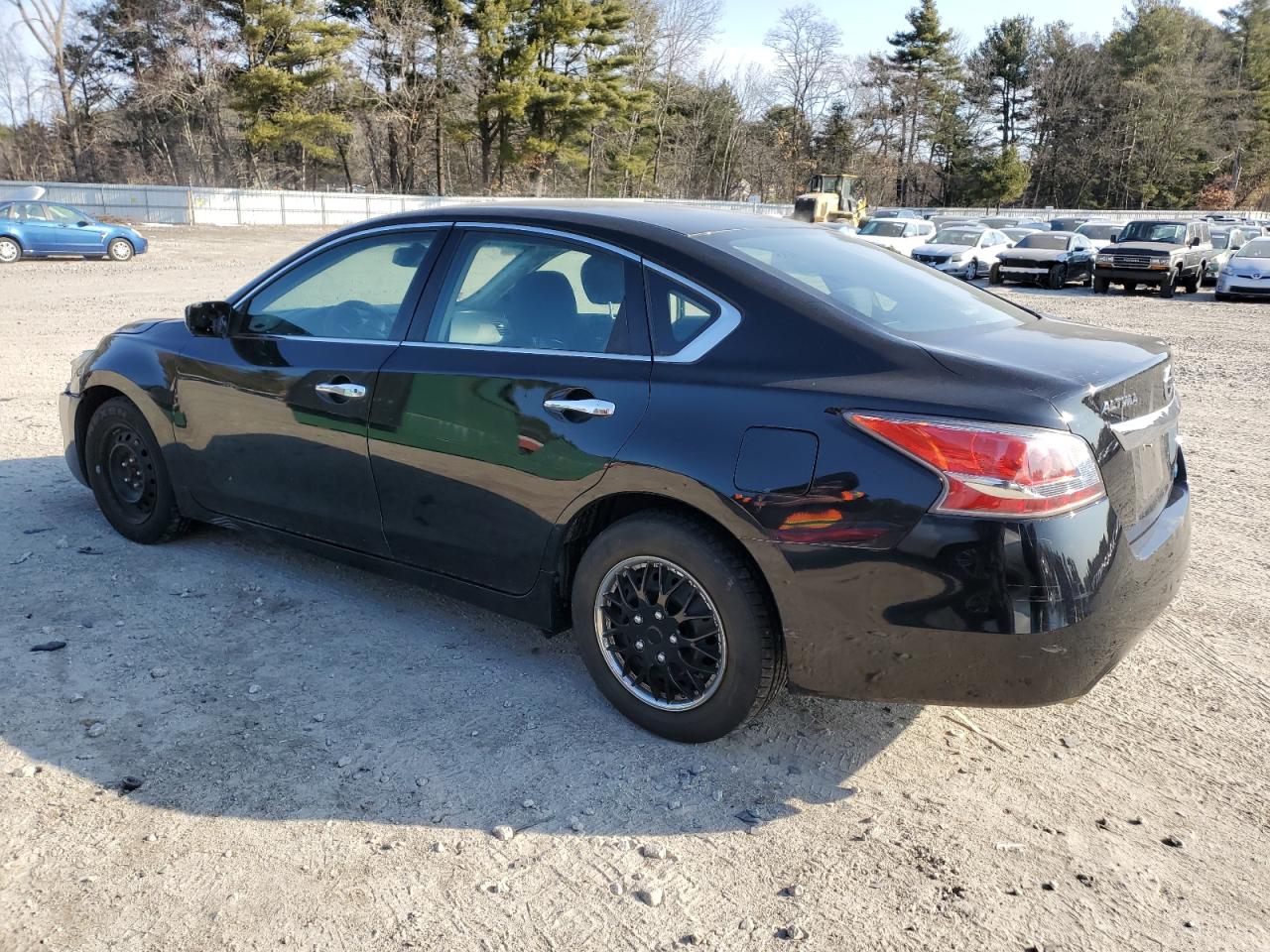 2014 Nissan Altima - Image 2