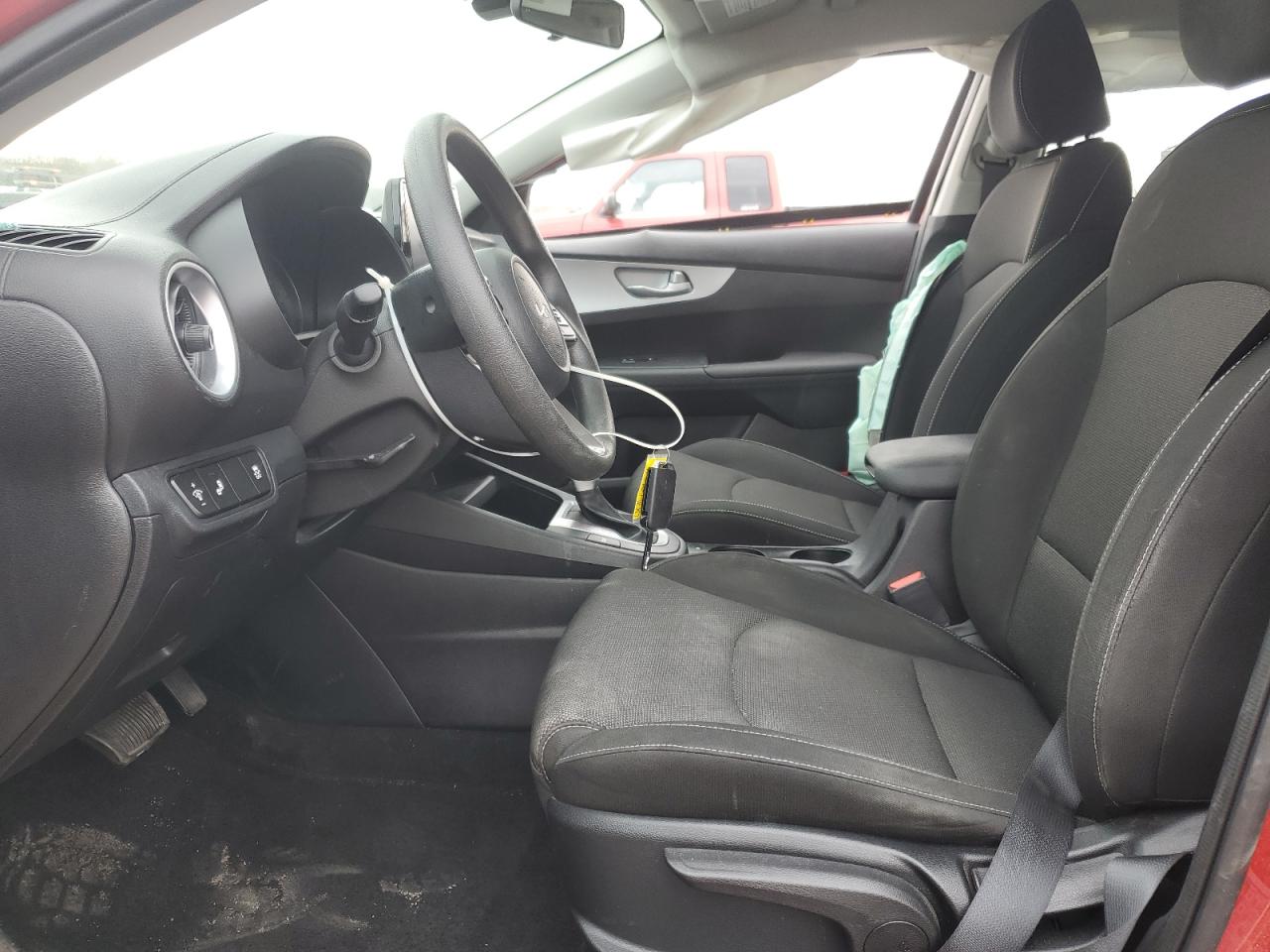 2023 Kia Forte - Image 7