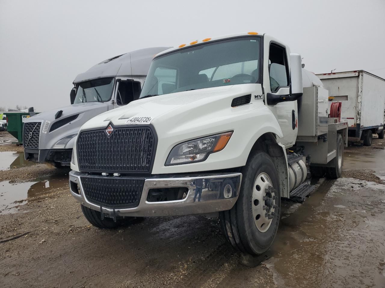 2024 International Mv607 for Sale in Elgin, IL - Side