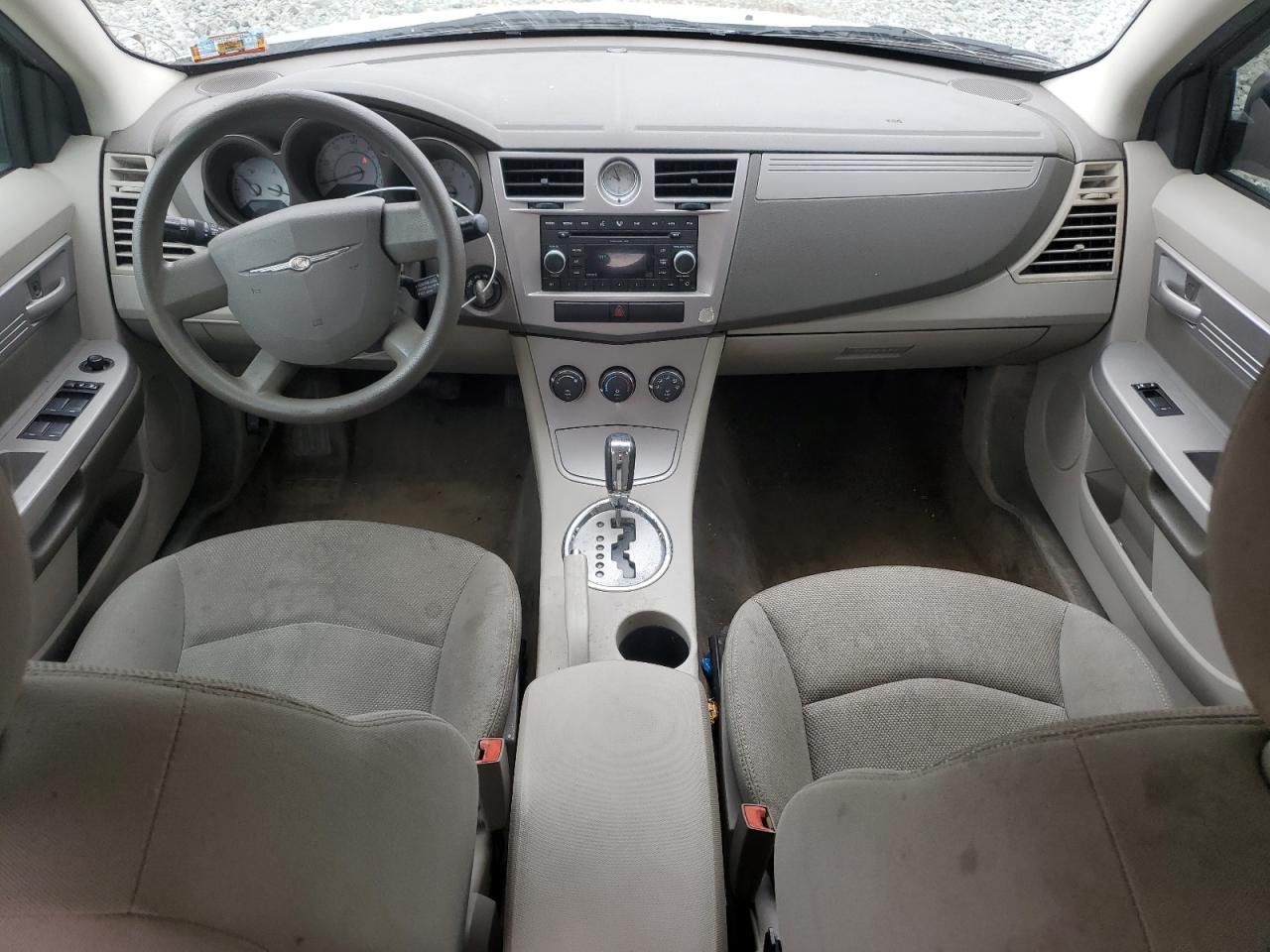 2008 Chrysler Sebring - Image 8