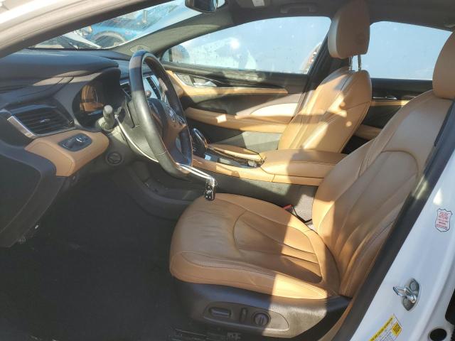  BUICK LACROSSE 2017 Белы