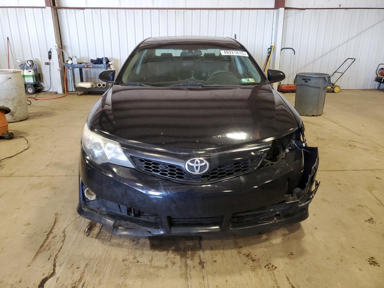 2014 Toyota Camry - Image 5