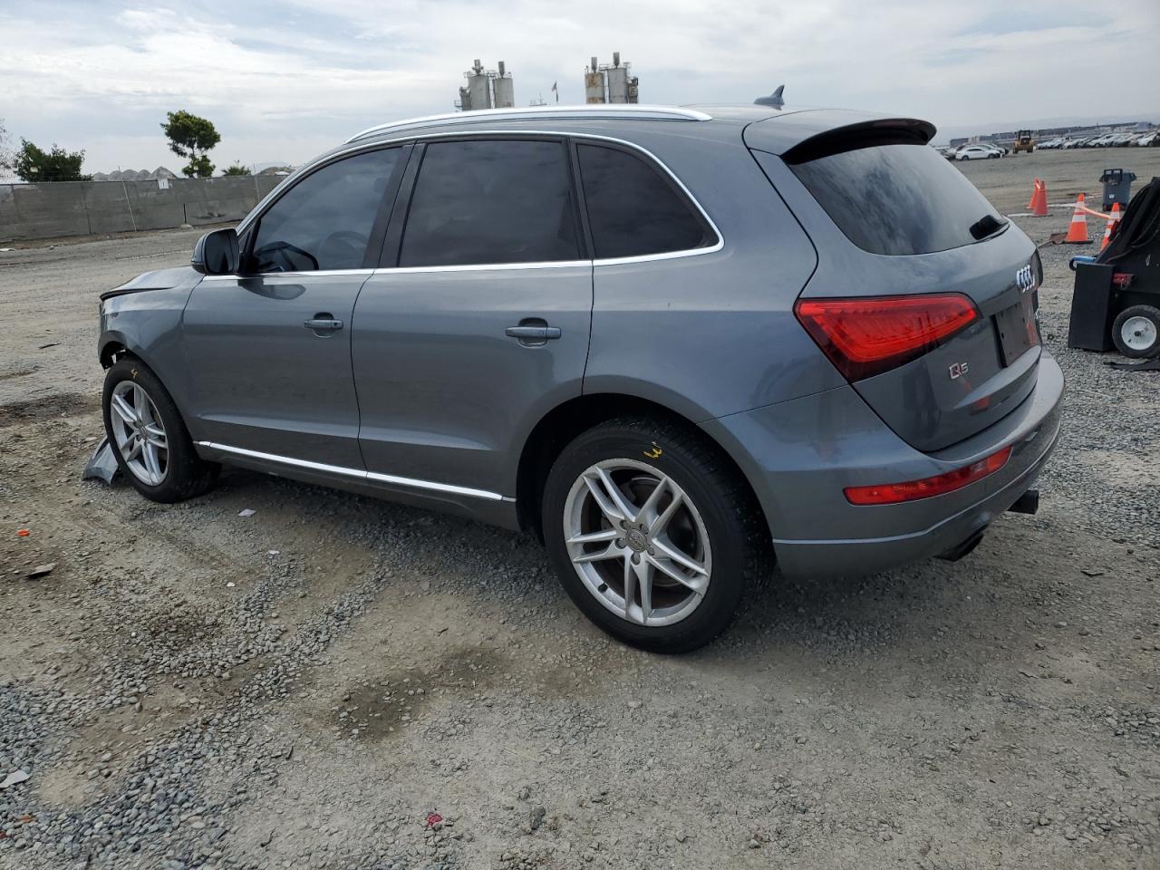 2014 Audi Q5 - Image 2