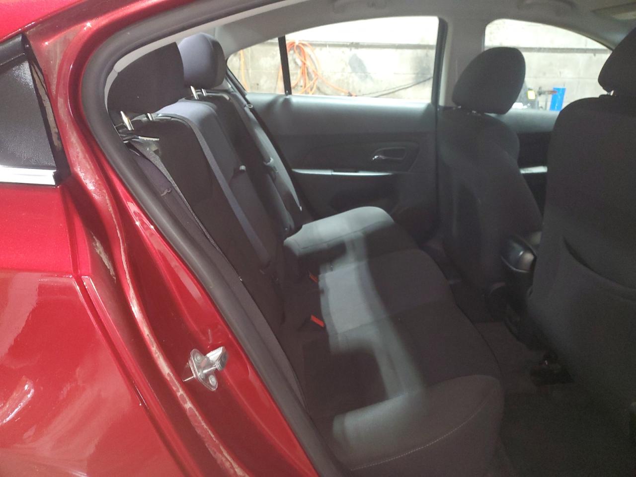 2013 Chevrolet Cruze - Image 10