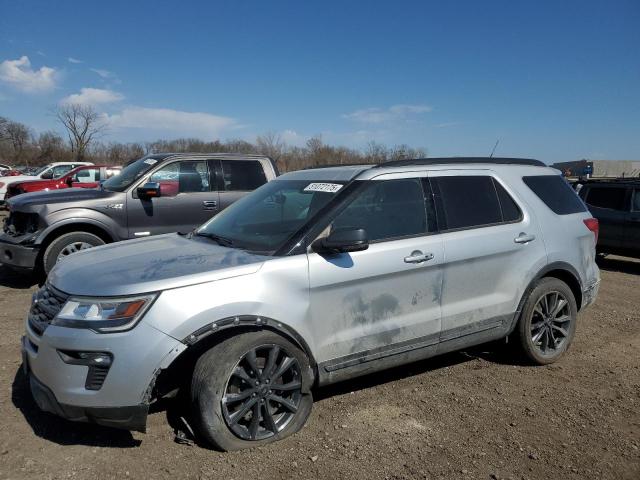  FORD EXPLORER 2018 Серебристый