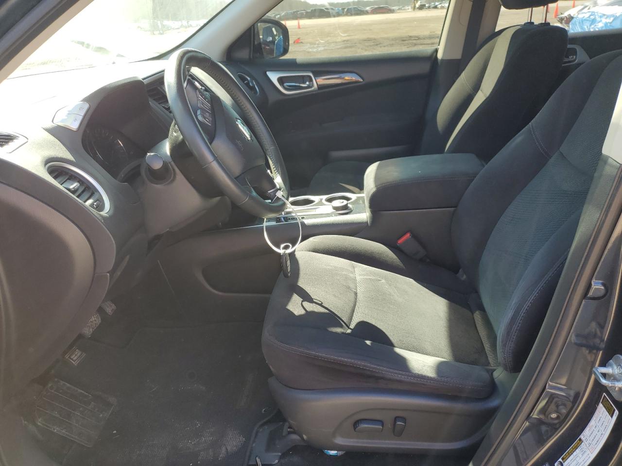 2015 Nissan Pathfinder - Image 7
