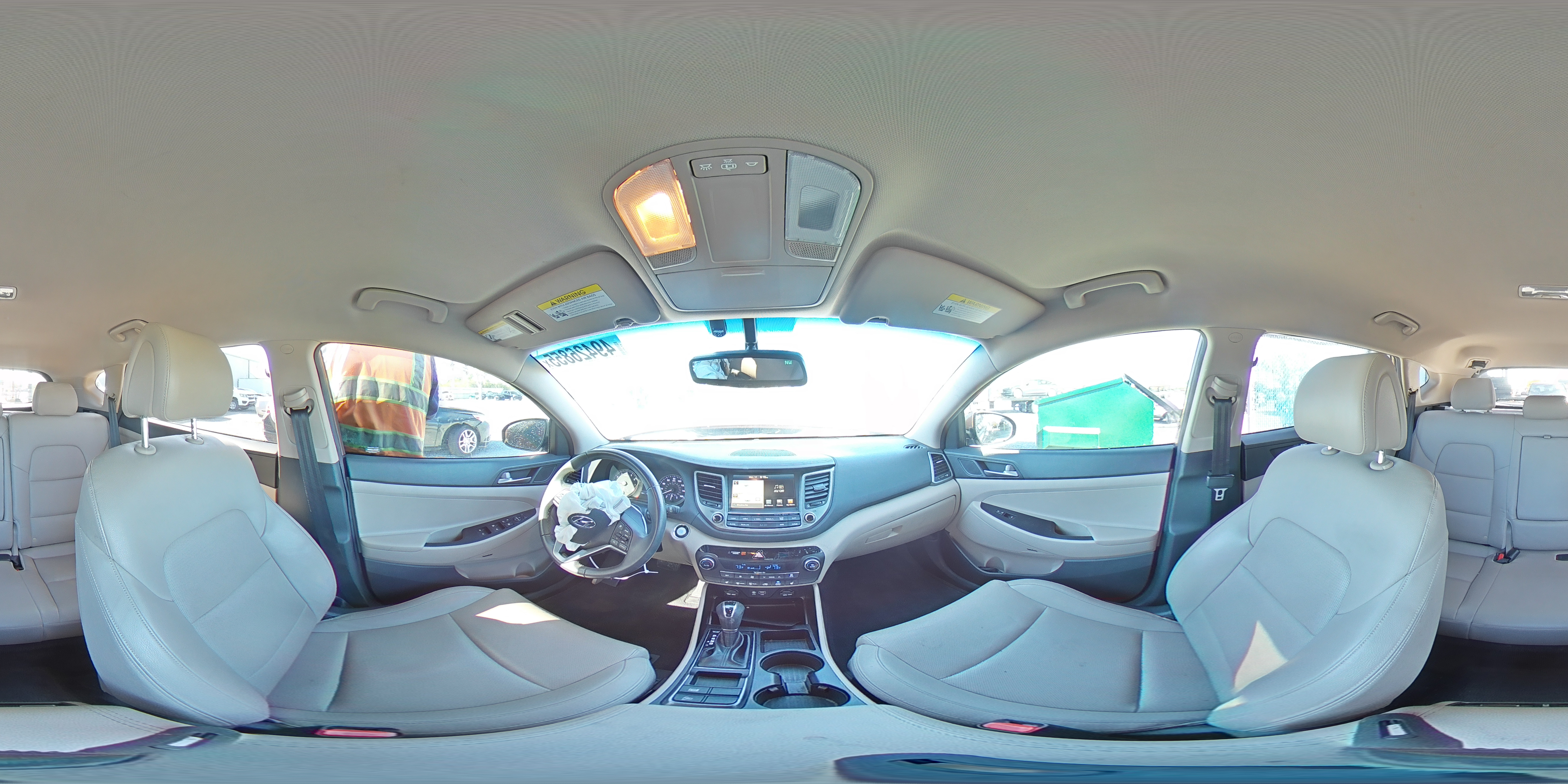 2017 Hyundai Tucson - Image 16