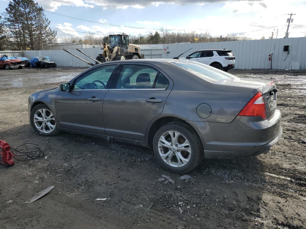 2012 Ford Fusion - Image 2
