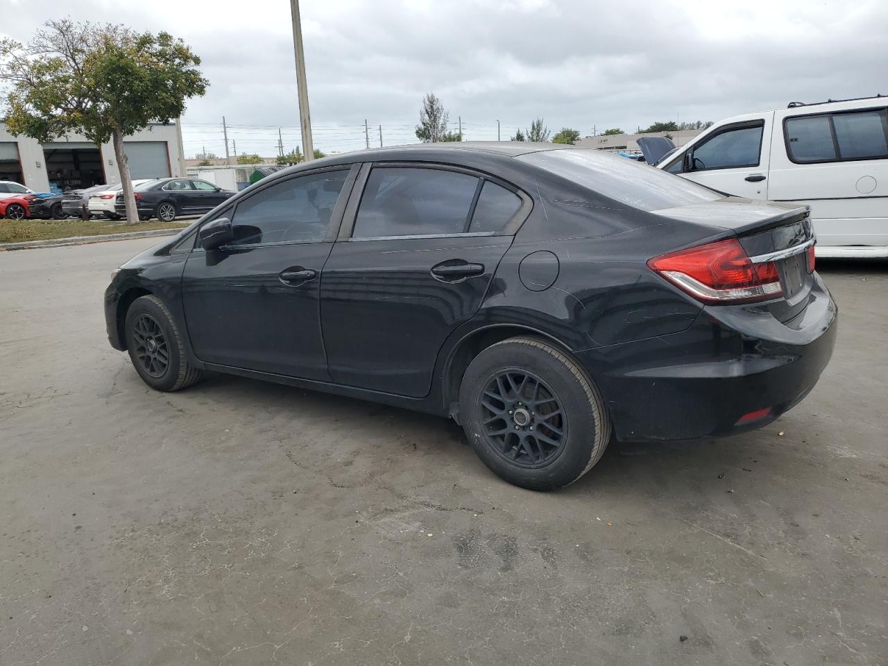 2015 Honda Civic - Image 2