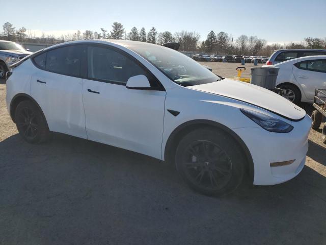  TESLA MODEL Y 2022 White