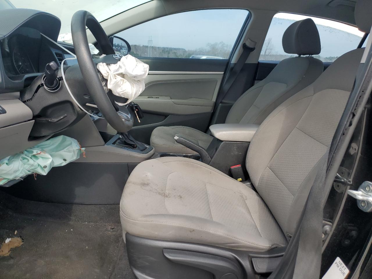 2019 Hyundai Elantra - Image 7