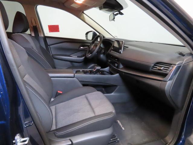  NISSAN ROGUE 2024 Синій