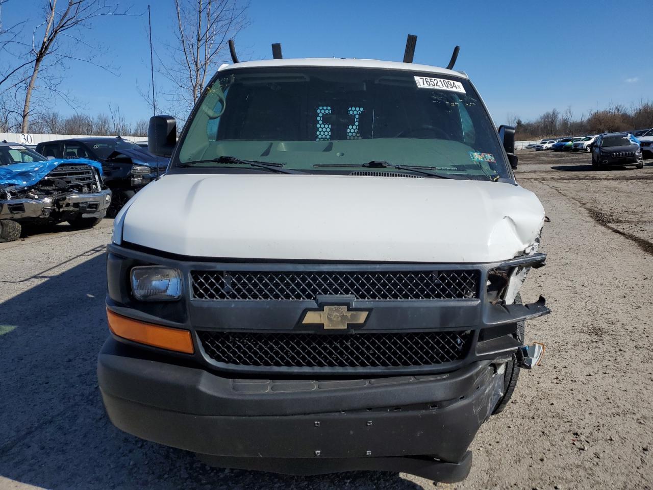2015 Chevrolet Express - Image 5