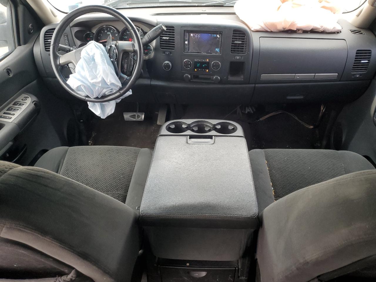 2008 GMC Sierra - Image 8