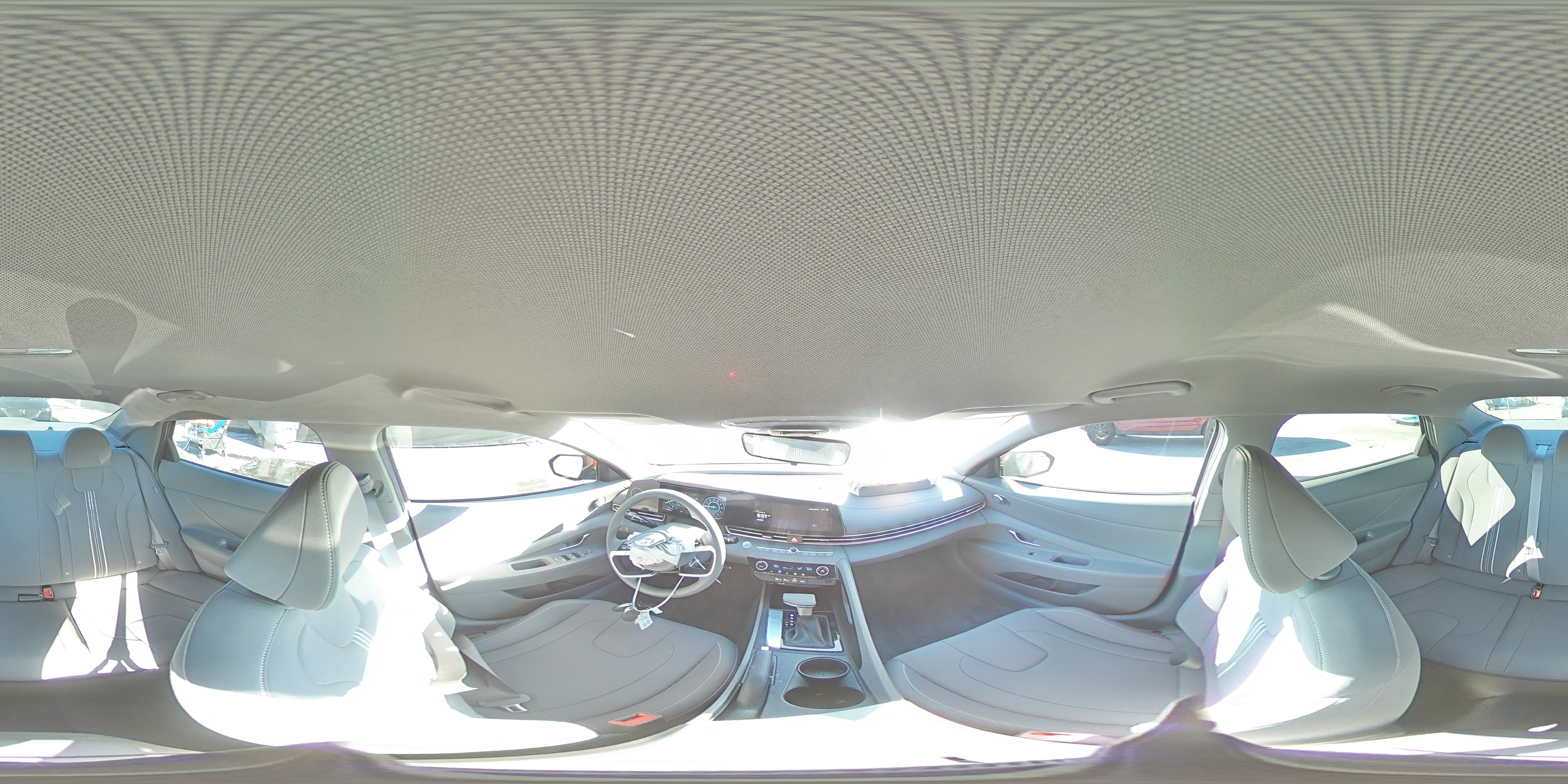 2024 Hyundai Elantra - Image 14