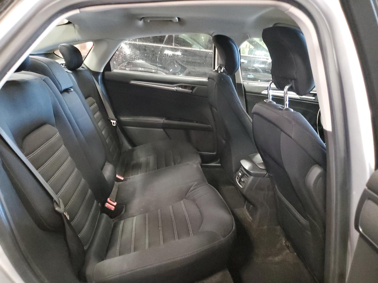 2014 Ford Fusion - Image 10