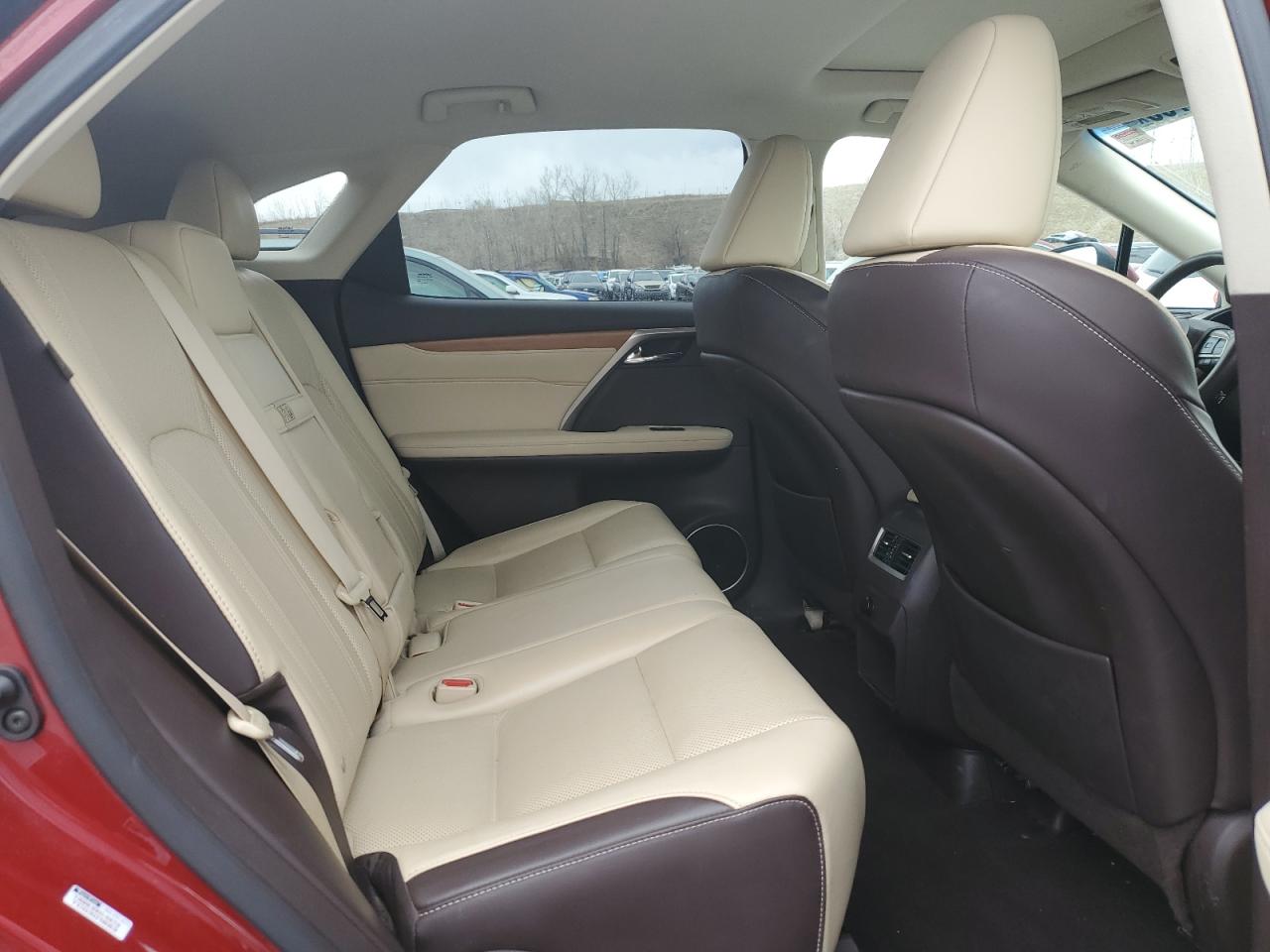 2016 Lexus RX - Image 11