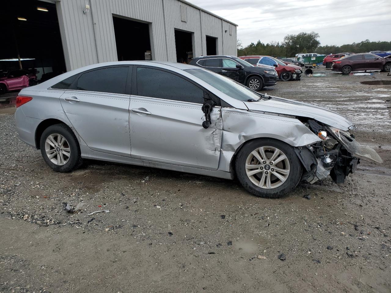 2013 Hyundai Sonata - Image 4