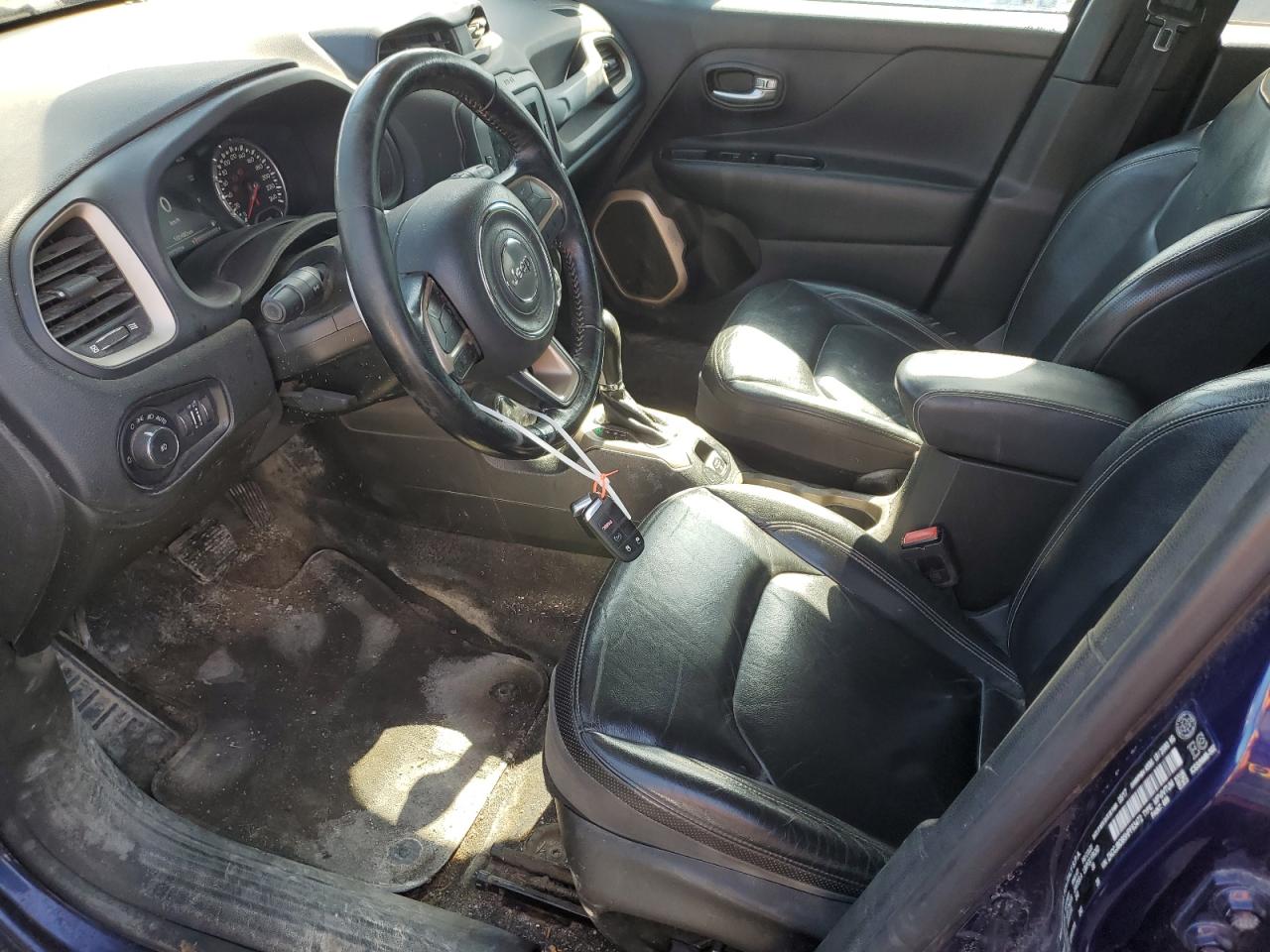 2017 Jeep Renegade - Image 7