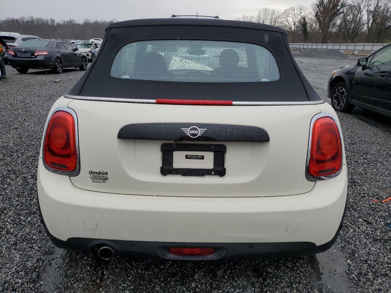 2019 MINI Cooper - Image 6