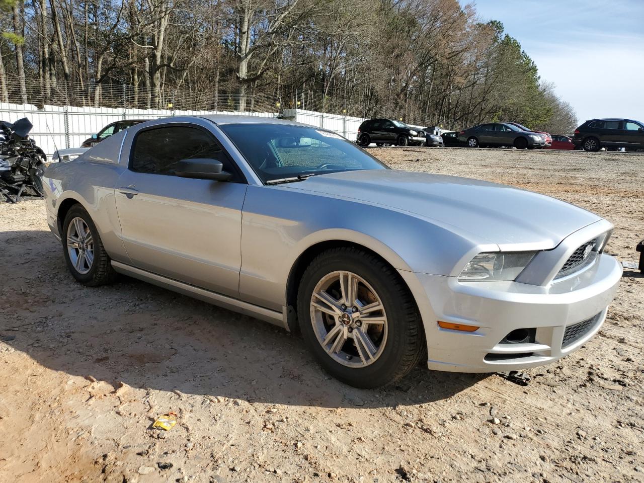 2013 Ford Mustang - Image 4