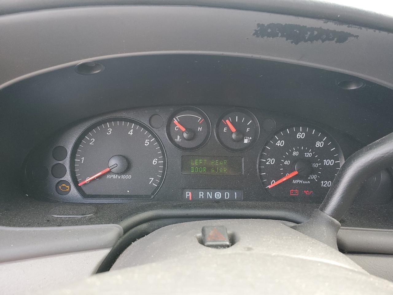 2006 Ford Taurus - Image 9