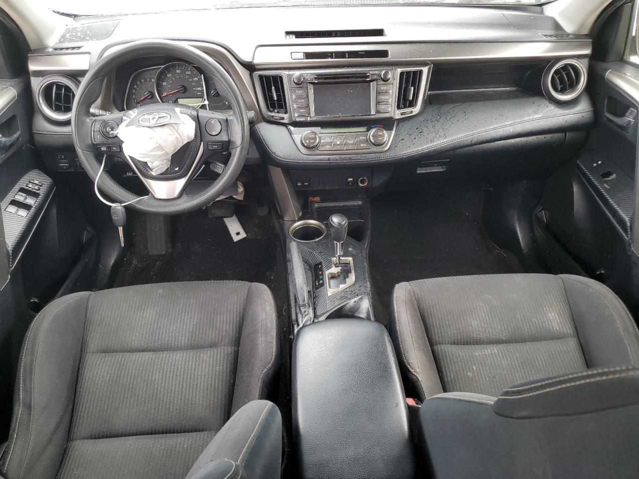 2015 Toyota RAV 4 - Image 8